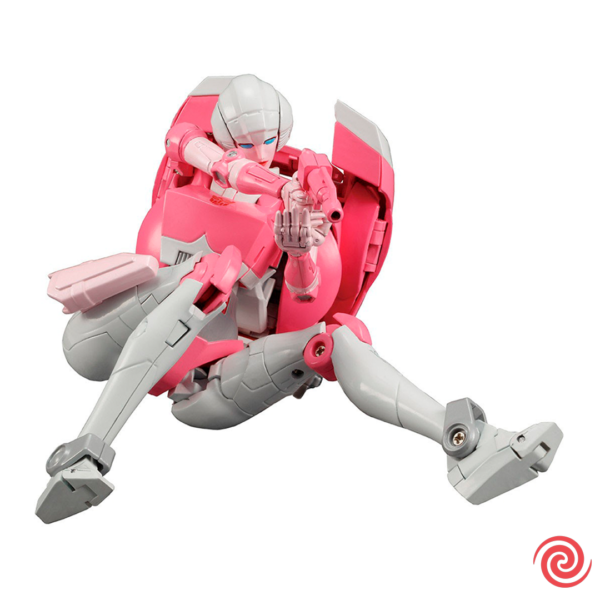 Figura Takara Tomy Master Piece Transformers MP-51 Arcee